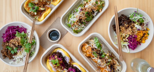Green restaurant takeout packaging