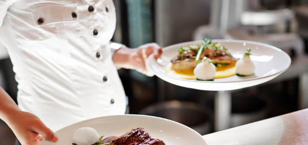 women in the restaurant industry