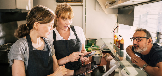 three restaurant owners working together to overcome common challenges
