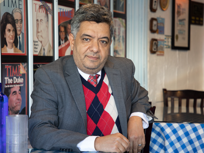 Image of Roozbeh Farahanipour from Delphi Greek